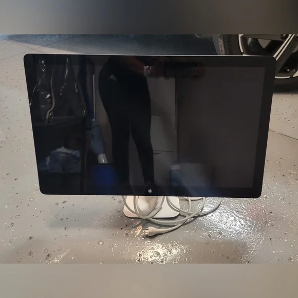 Apple display
